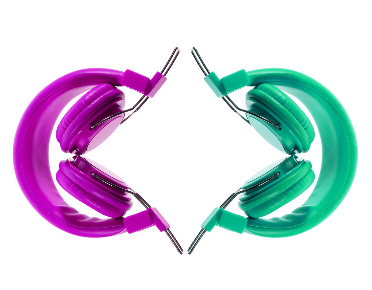 Zumba® Musik: Die besten Songs & Playlists 2026