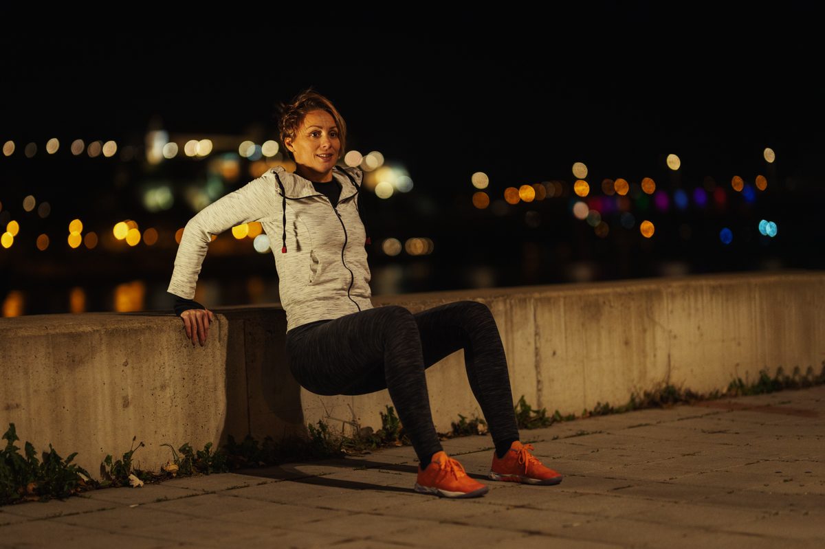 Zumba® für Nachteulen: Spätabend-Workouts die funktionieren